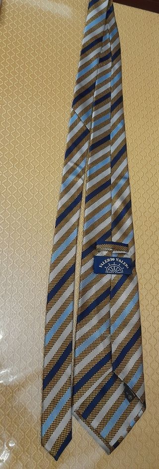 Cravatta uomo gialla a righe blu e azzur