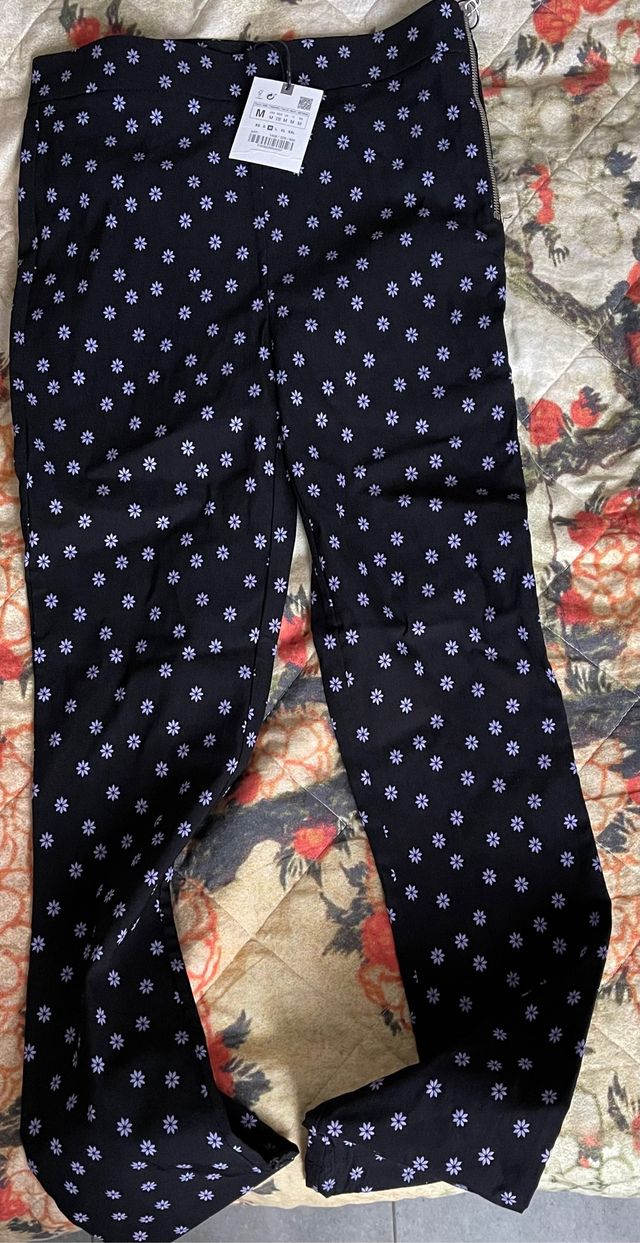 Pantaloni ZARA taglia M