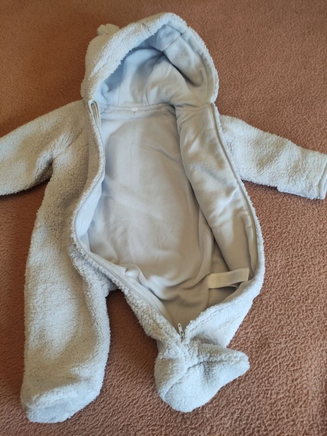 Mono de invierno bebé