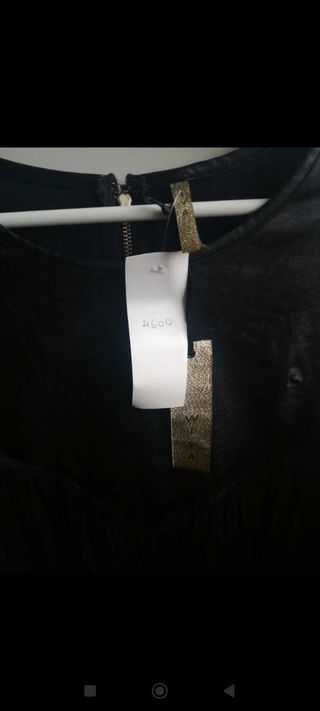 Túnica negra polipiel