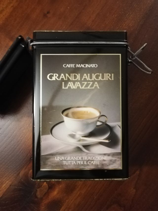 Scatola di latta x caffè