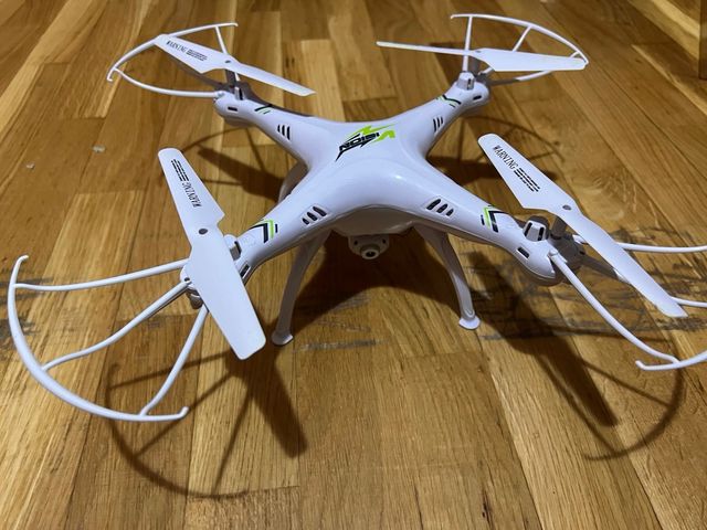 Dron Cuadricóptero de 6 ejes VISION DRONE DR-45CM