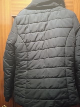 Vendo chaqueta acolchada
