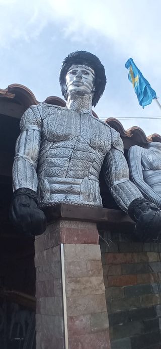 ESCULTURAS ELECTRICIDAD