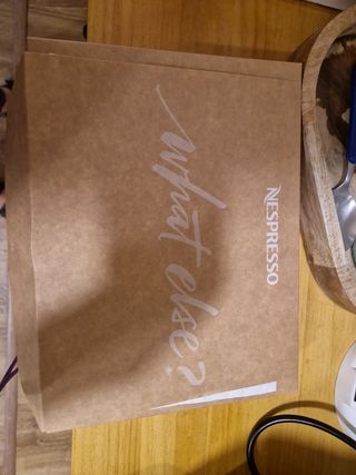 Cafetera Nespresso Vertuo pop nueva