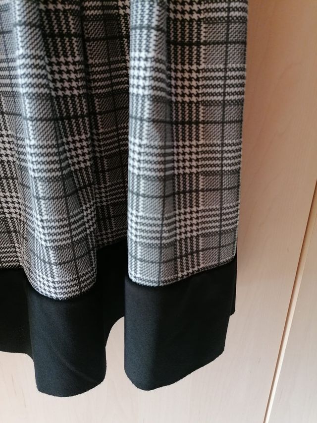 Vestito tipo scozzese tartan