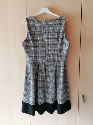 Vestito tipo scozzese tartan