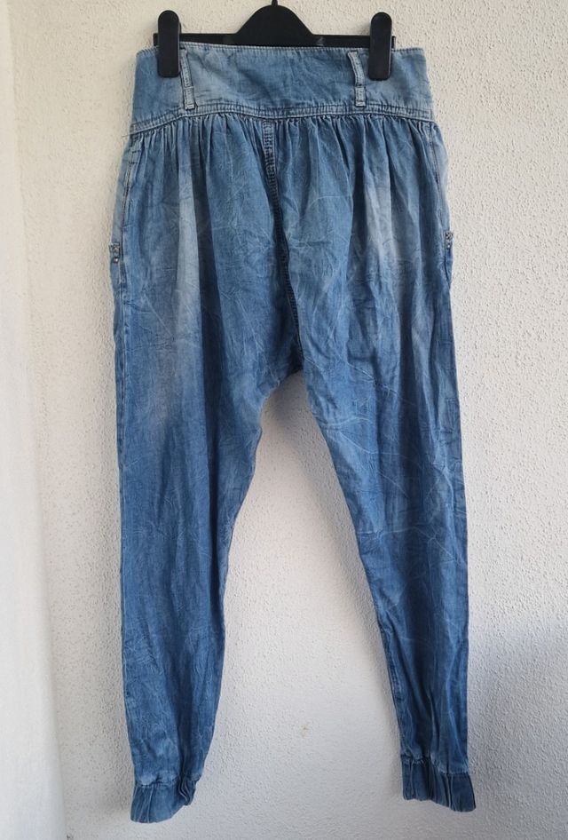 Pantalón vaquero Bershka