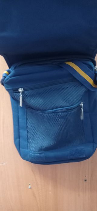 mochila y bolsito del real Madrid nuevo