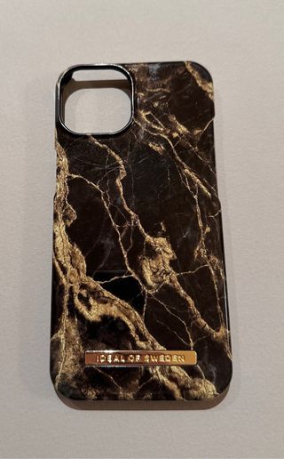 Cover iPhone 13
