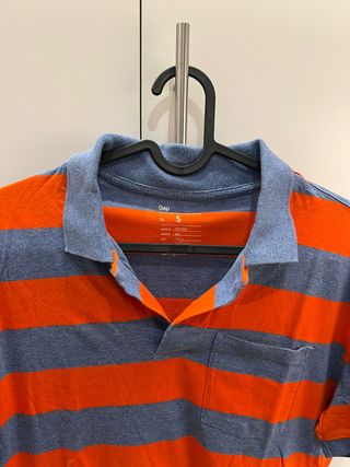 Camiseta Polo - Marca: Gap - Talle S