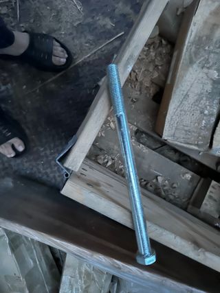 tornillos M16 de 320 y 240mm de largo