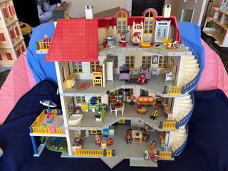 casa playmobil 3965 con muchos complementos