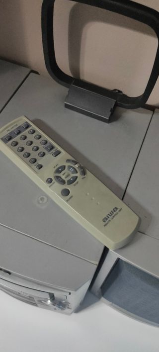 Mini cadena Aiwa completa