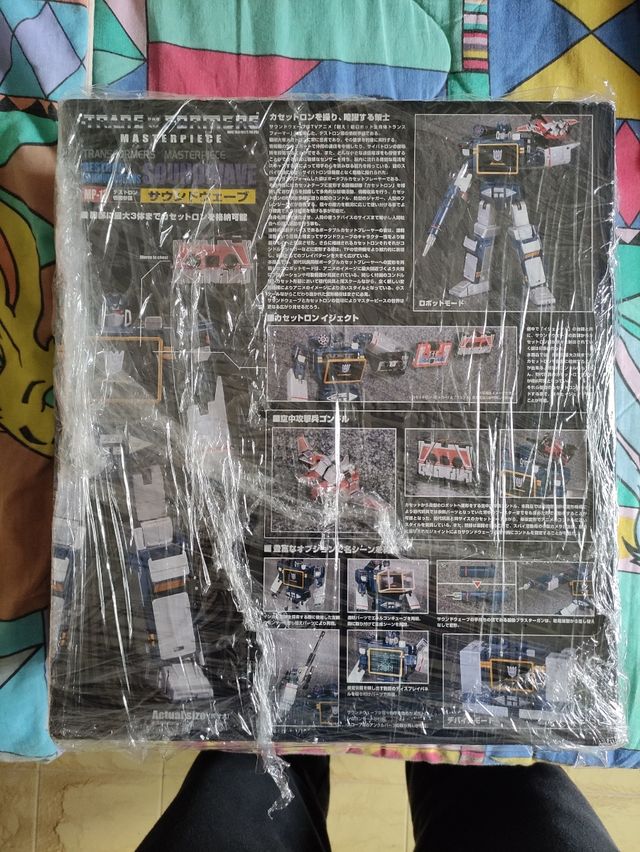Takara Tomy Soundwave g1 Masterpiece MP-13