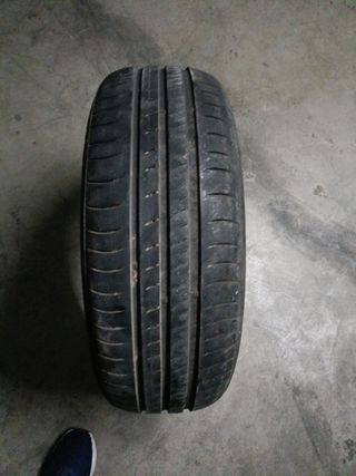 Rueda coche Kumlot. 205/60R15 91V