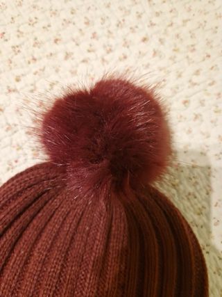 Pack de dos gorros de punto con pompón en la punta