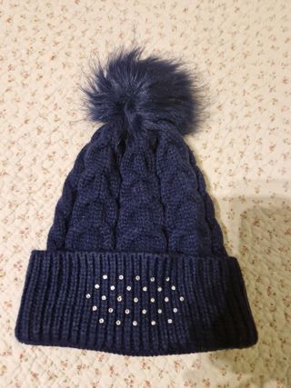 Pack de dos gorros de punto con pompón en la punta
