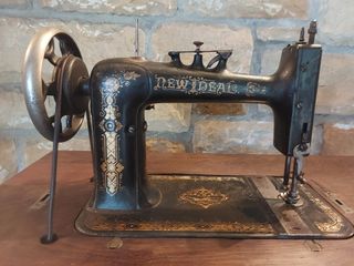 Máquina de coser antigua.
