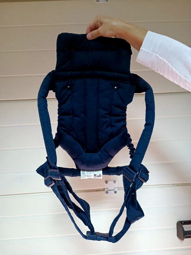 mochila bebé super cuidada