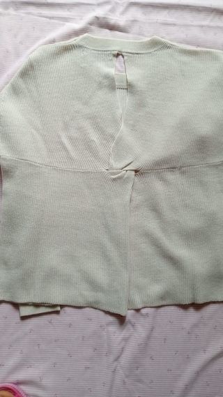 Jersey Mango beige talla S, nuevo.
