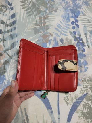 Billetero de piel. Tous