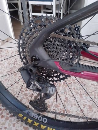 Mondraker Foxy r carbon 