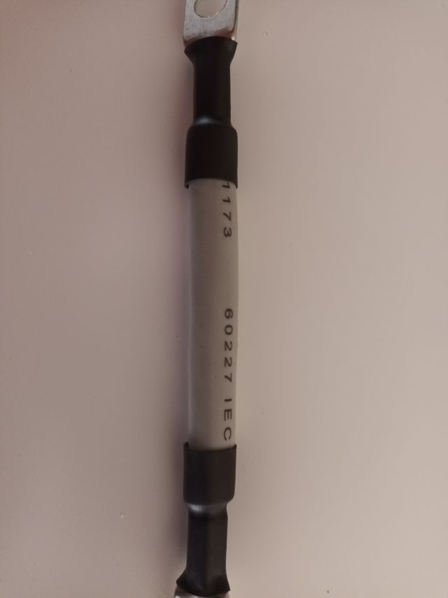 26 latiguillos conexión bateria 16mm² M6