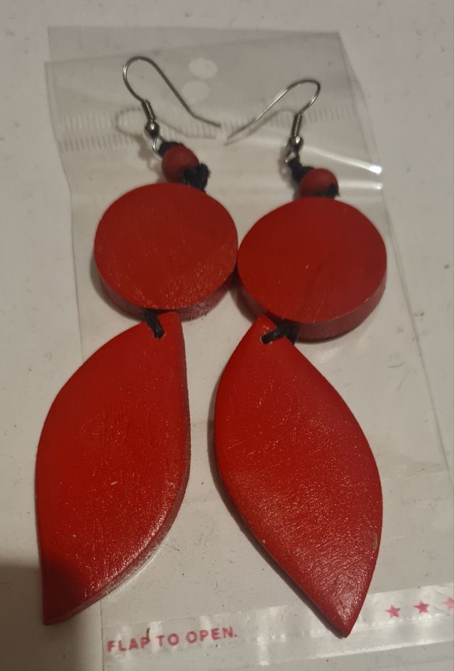 Orecchini legno rossi
