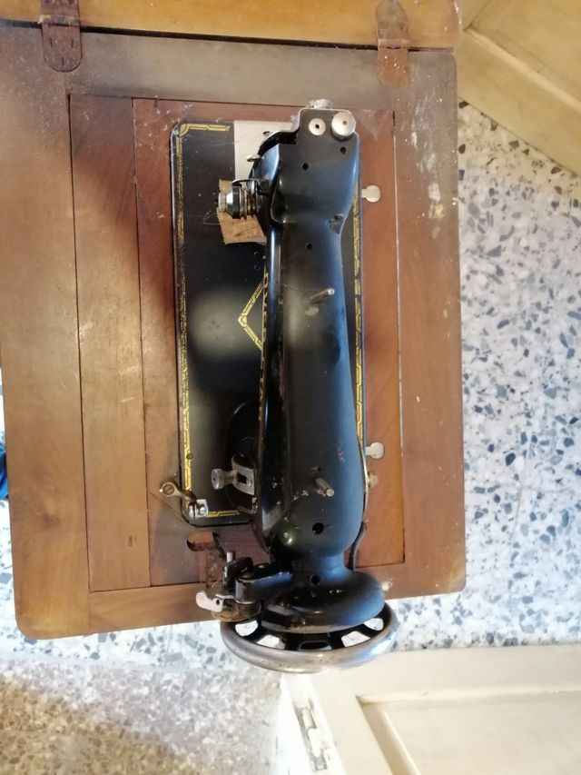 Macchina da cucire Over Star