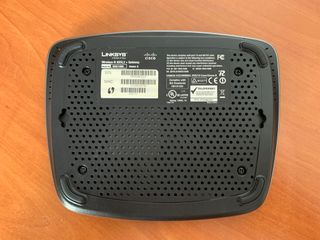 Router Cisco/Linksys Wireless-N ADSL2+ (WAG160N)
