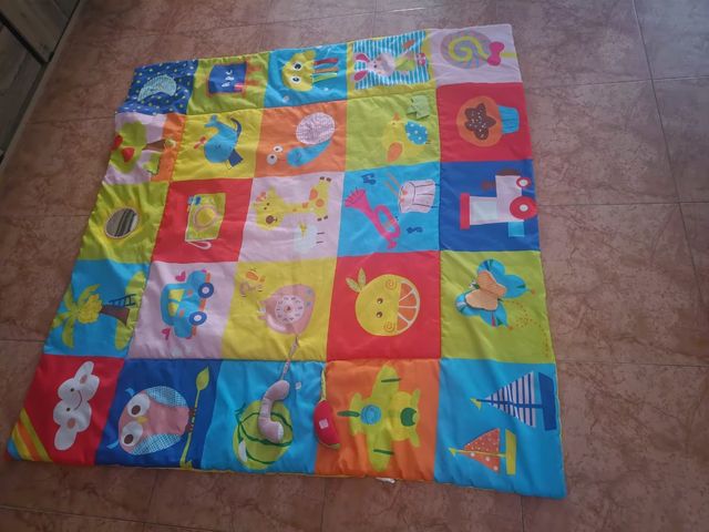 Manta actividades bebe 