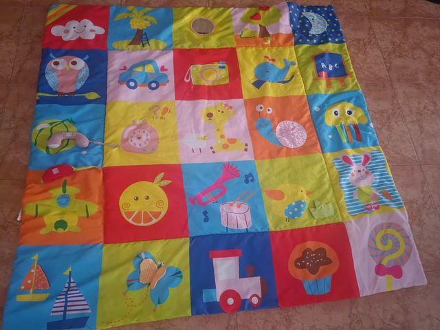 Manta actividades bebe 