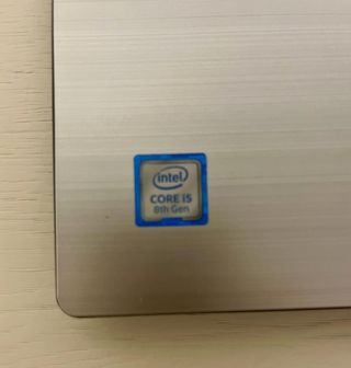 Lenovo ideapad 330-15lKB modelo 81DE