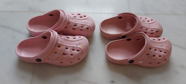 Zapatillas/zuecos de playa talla 28 y 29