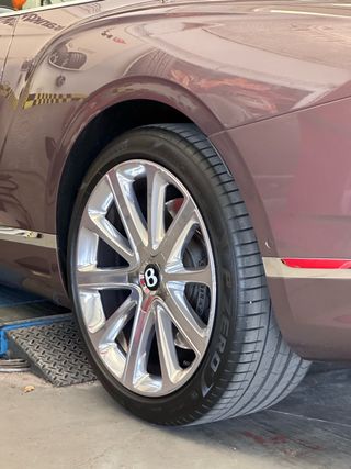 Llantas Bentley GTC 2020 / R21 