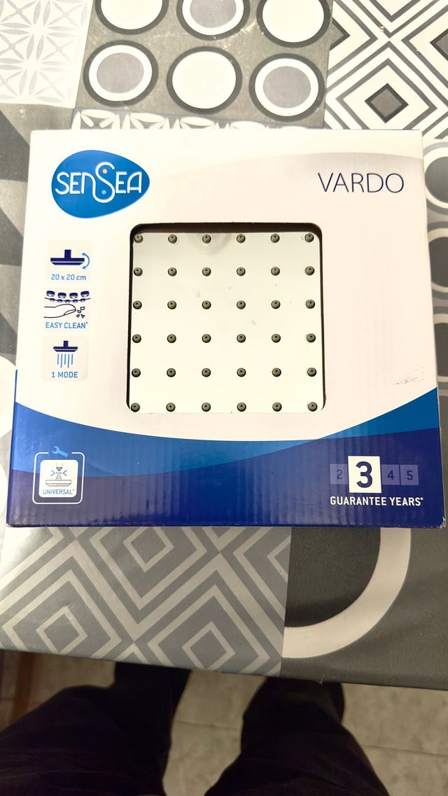 Rociador de ducha, nuevo muy elegante.