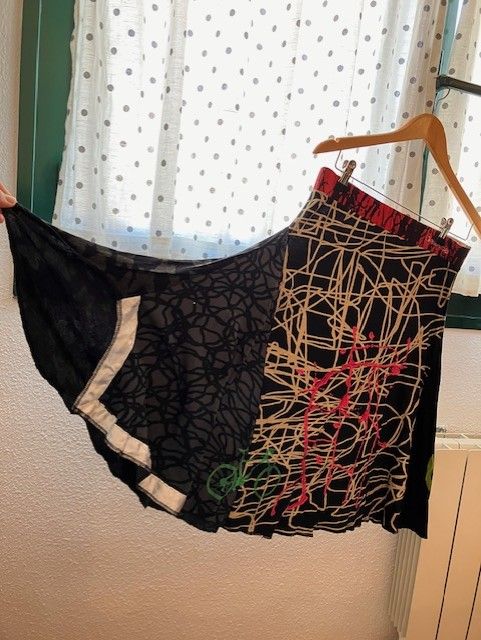 Falda Desigual