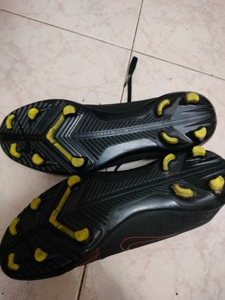 Zapatillas de fútbol 