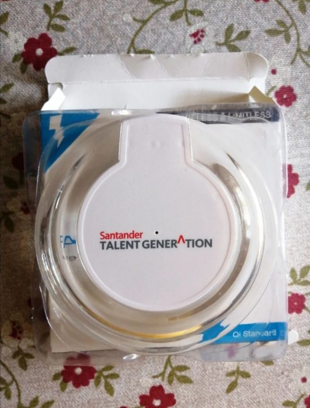 Cargador inalambrico universal