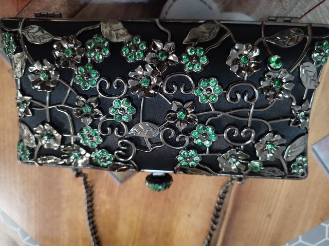 vestido de niña prácticamente nuebo