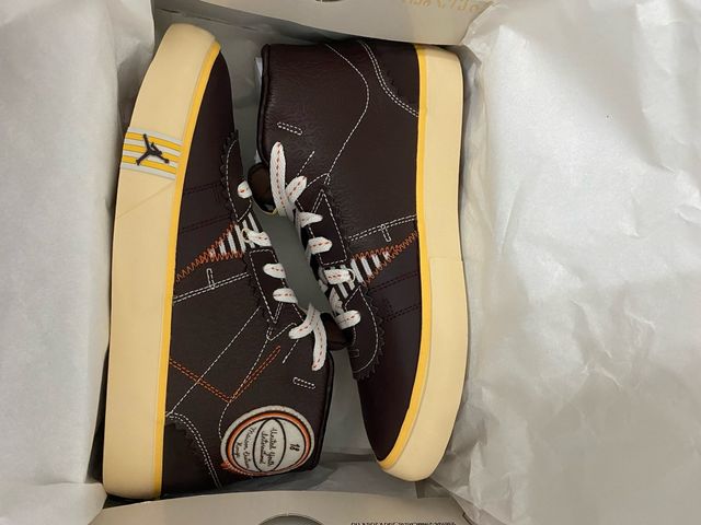 Jordan MCR Limited Edition