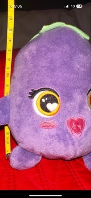 Peluche a forma di melanzana