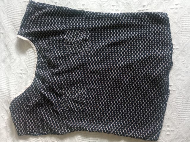 Blusa mujer azul marino estampada