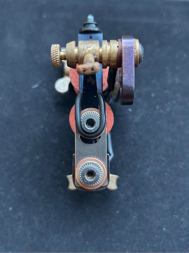 Trueno Machines liner