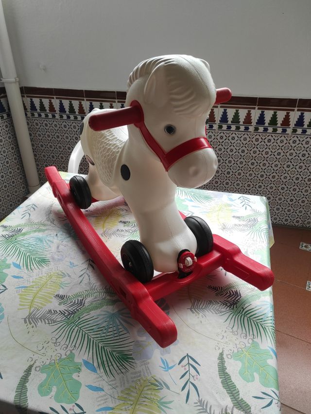 caballo balancín 