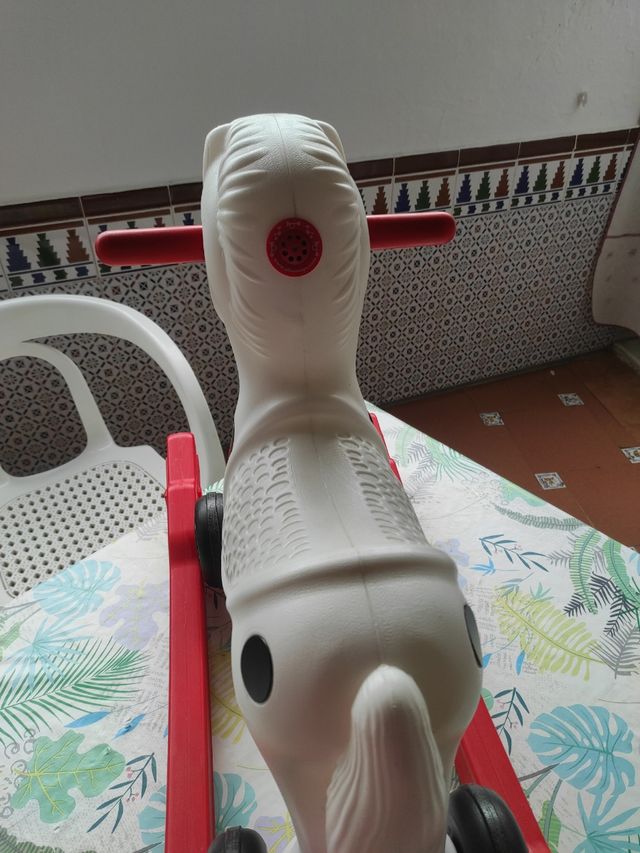 caballo balancín 
