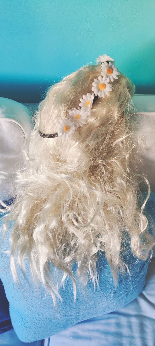 pelucas rubias para el carnaval ,3 UNIDADES