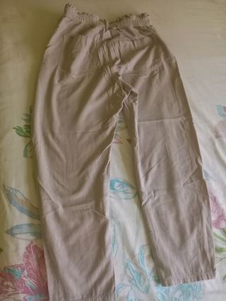 Pantalón baggy