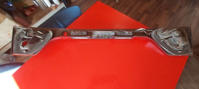 PILOTO CENTRAL + IZQUIERDO SEAT TOLEDO 2002